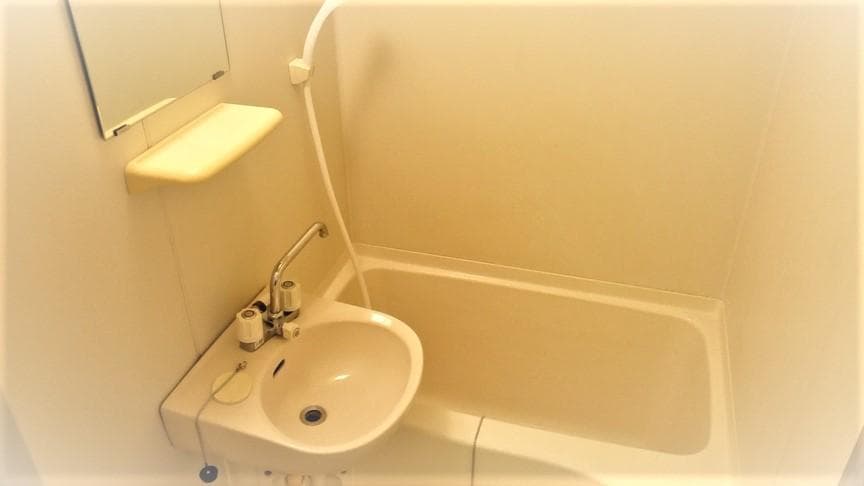 Room image 12