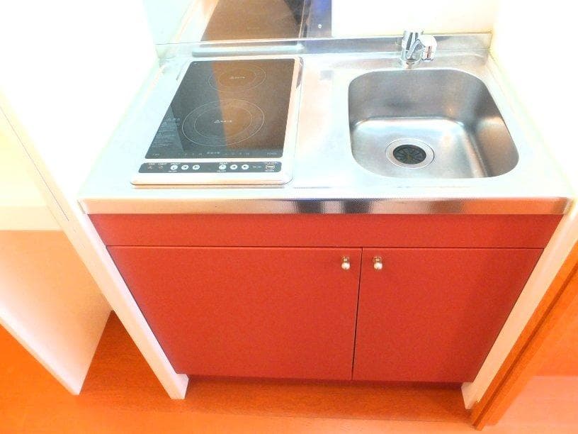 Room image 8