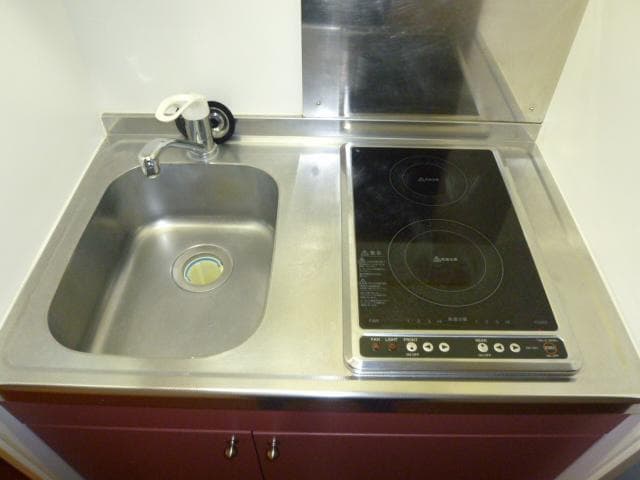 Room image 10