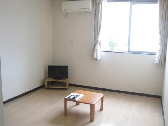 Preview interior of LEONEXT NAKAJUKU