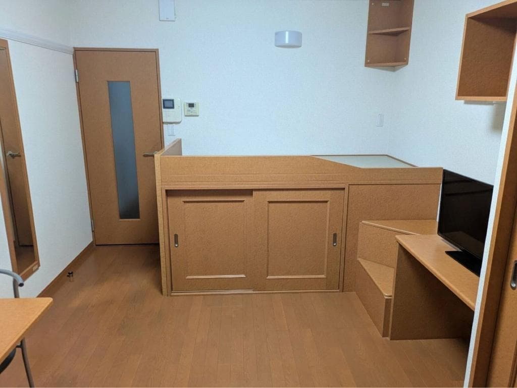 Preview interior of leopalace JIN