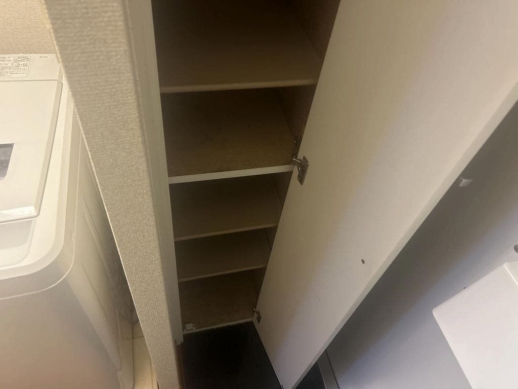 Room image 13