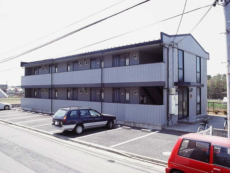 Main exterior of leopalace Sunrich Tsukuba II