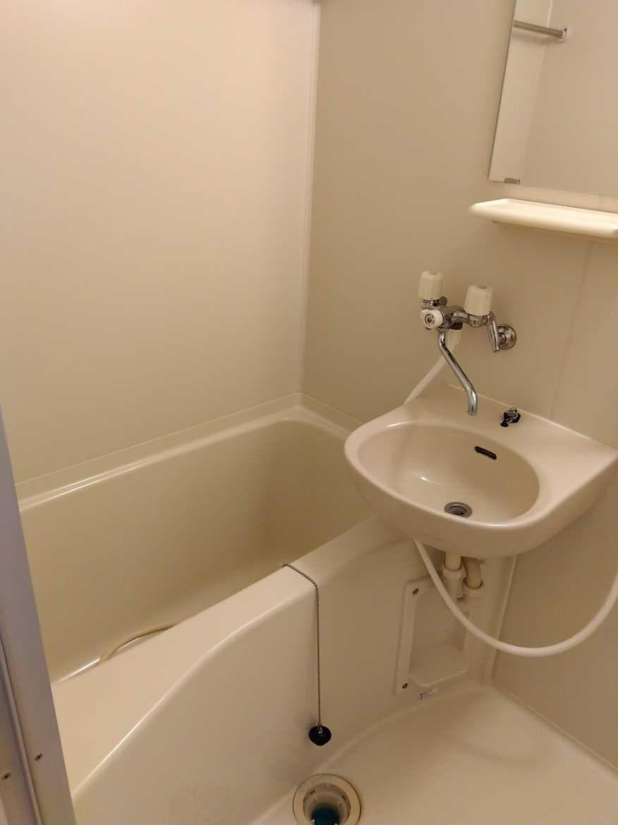 Room image 9