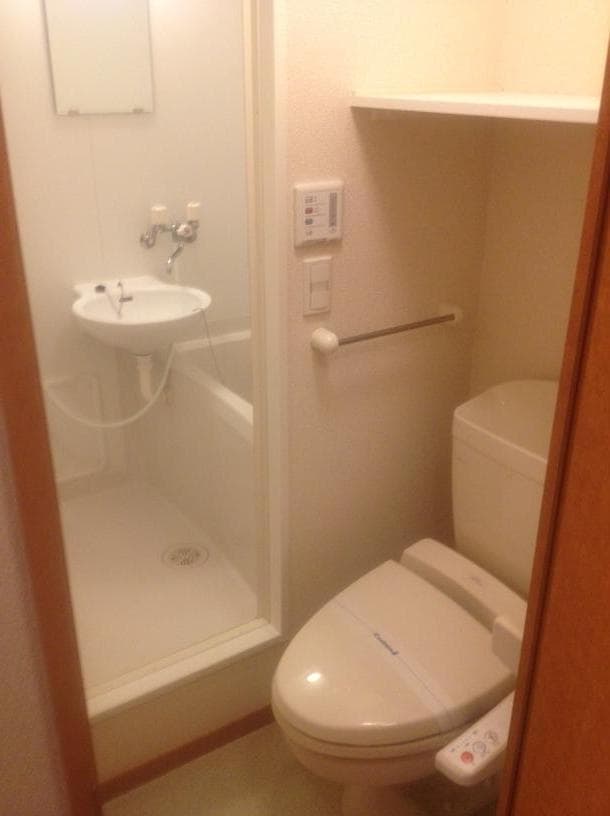Room image 13