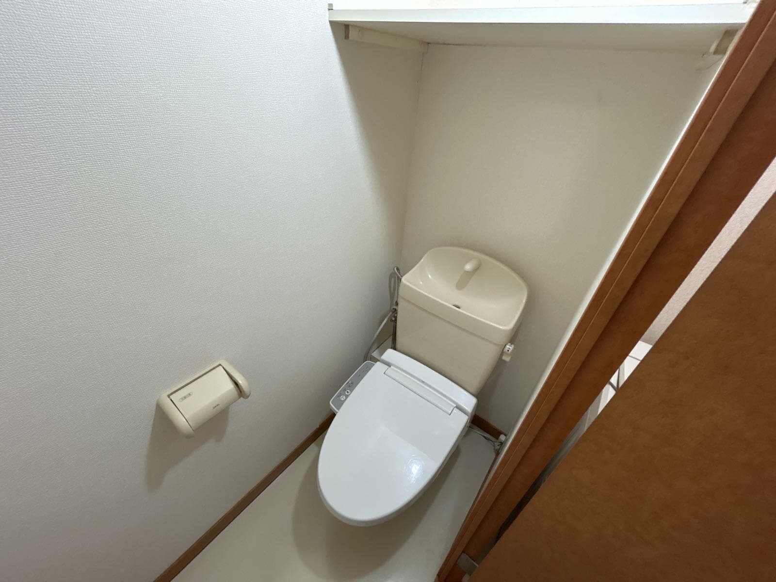 Room image 9