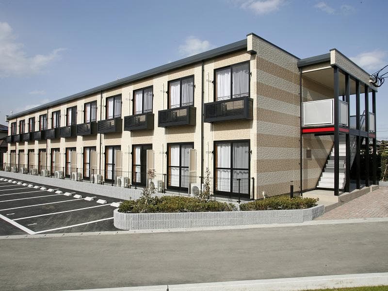 Main exterior of leopalace Cefiro