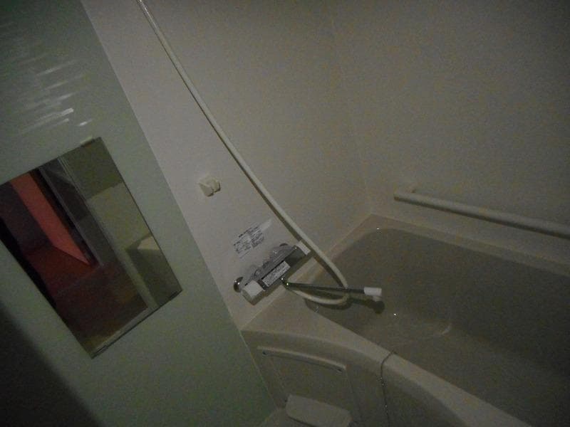 Room image 8