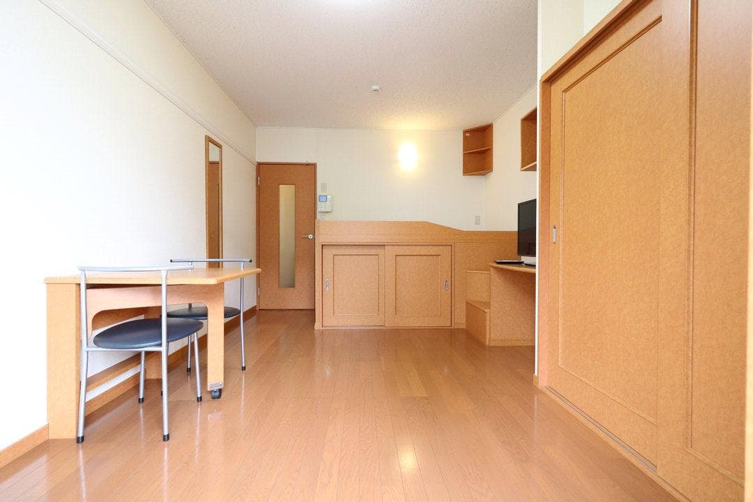 Room image 9