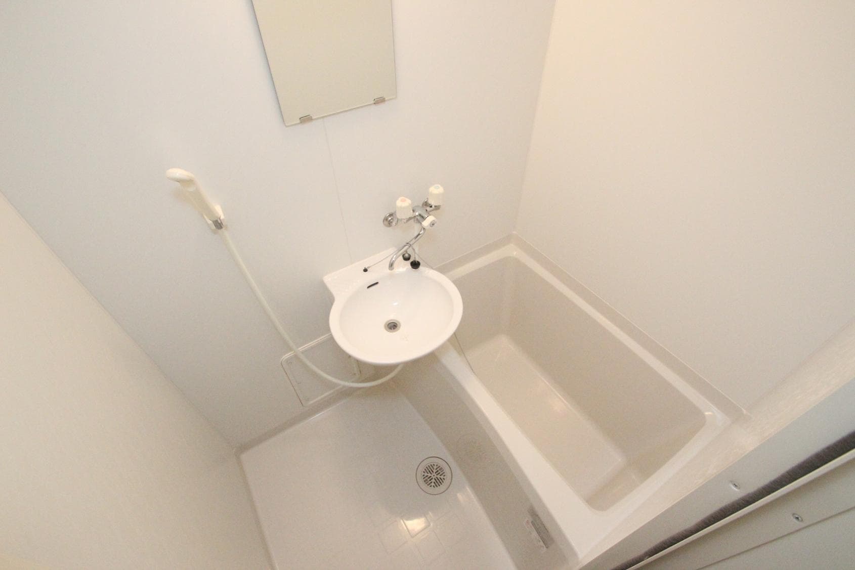 Room image 12