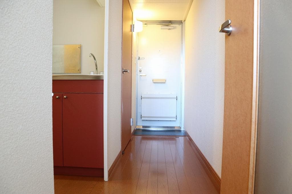 Room image 13