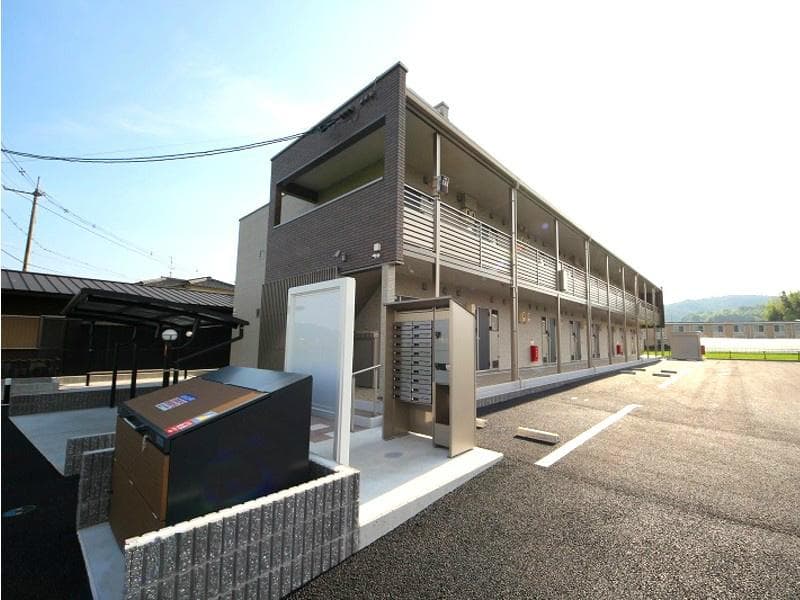 Main exterior of CLEINO Habitation