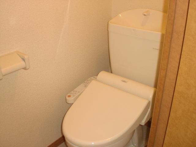 Room image 11
