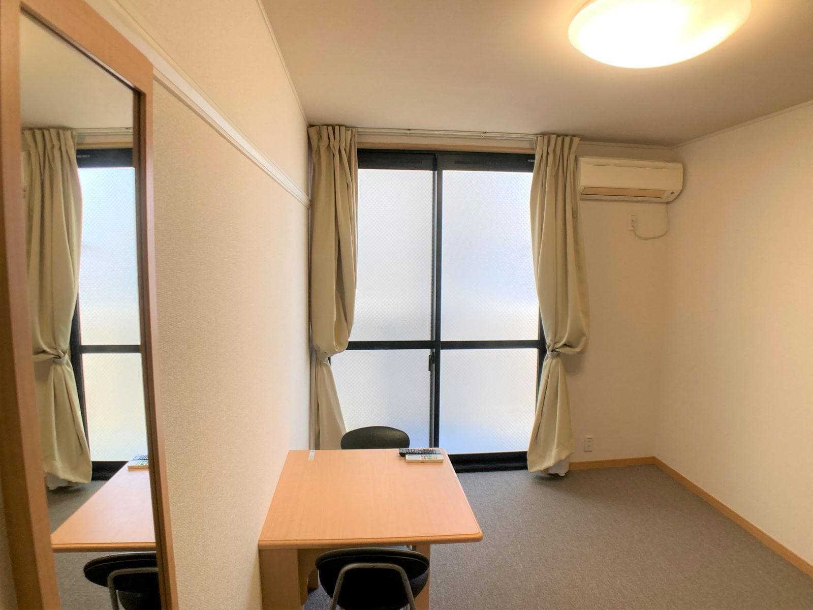 Preview interior of leopalace Ue Aratacho