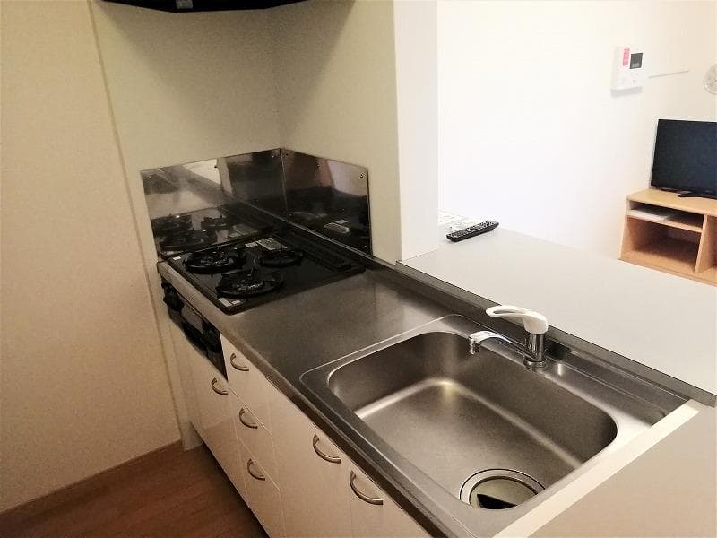Room image 10