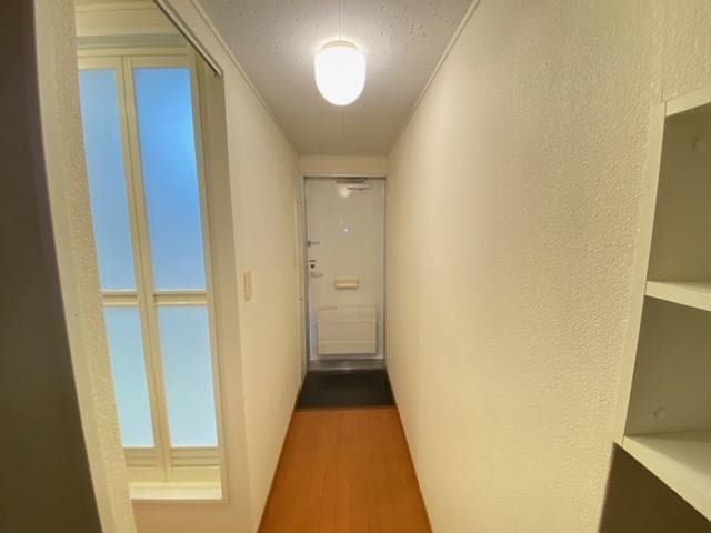 Room image 11