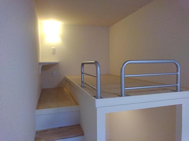 Room image 13