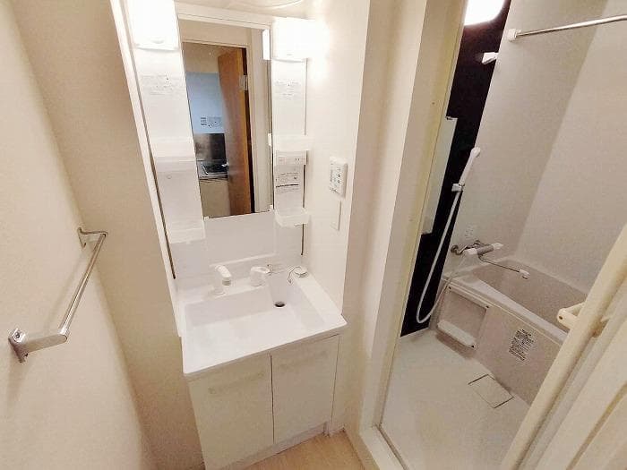 Room image 10