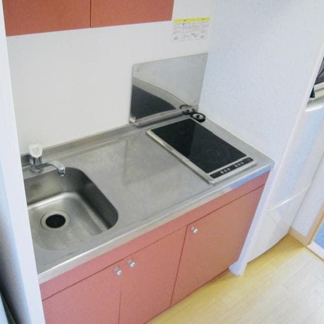 Room image 11