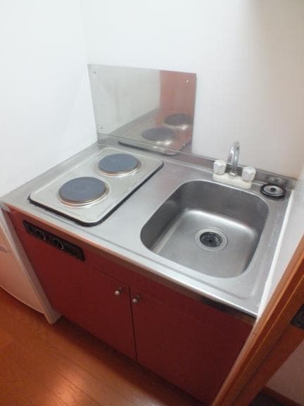 Room image 8
