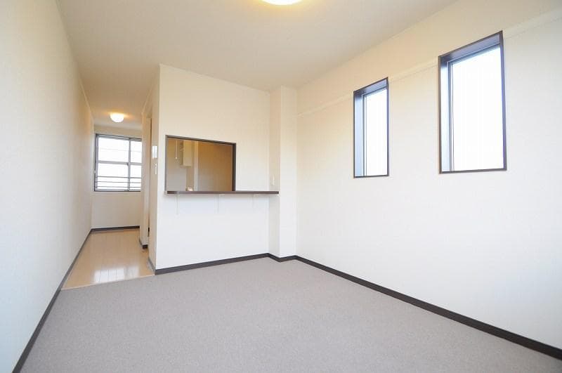 Preview interior of LEONEXT South Wave