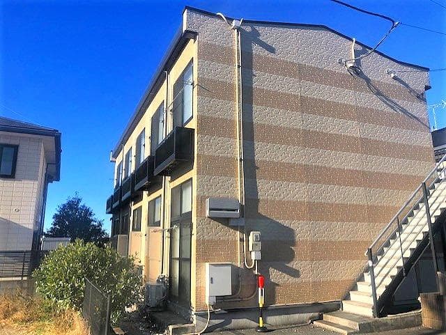 Main exterior of leopalace SY