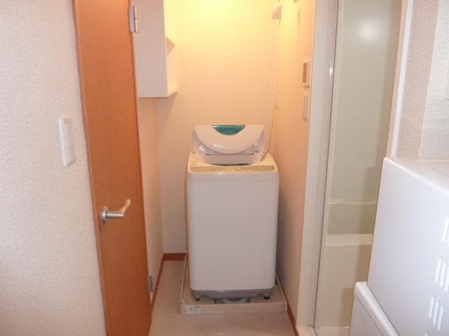 Room image 13