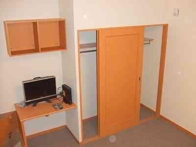 Room image 11