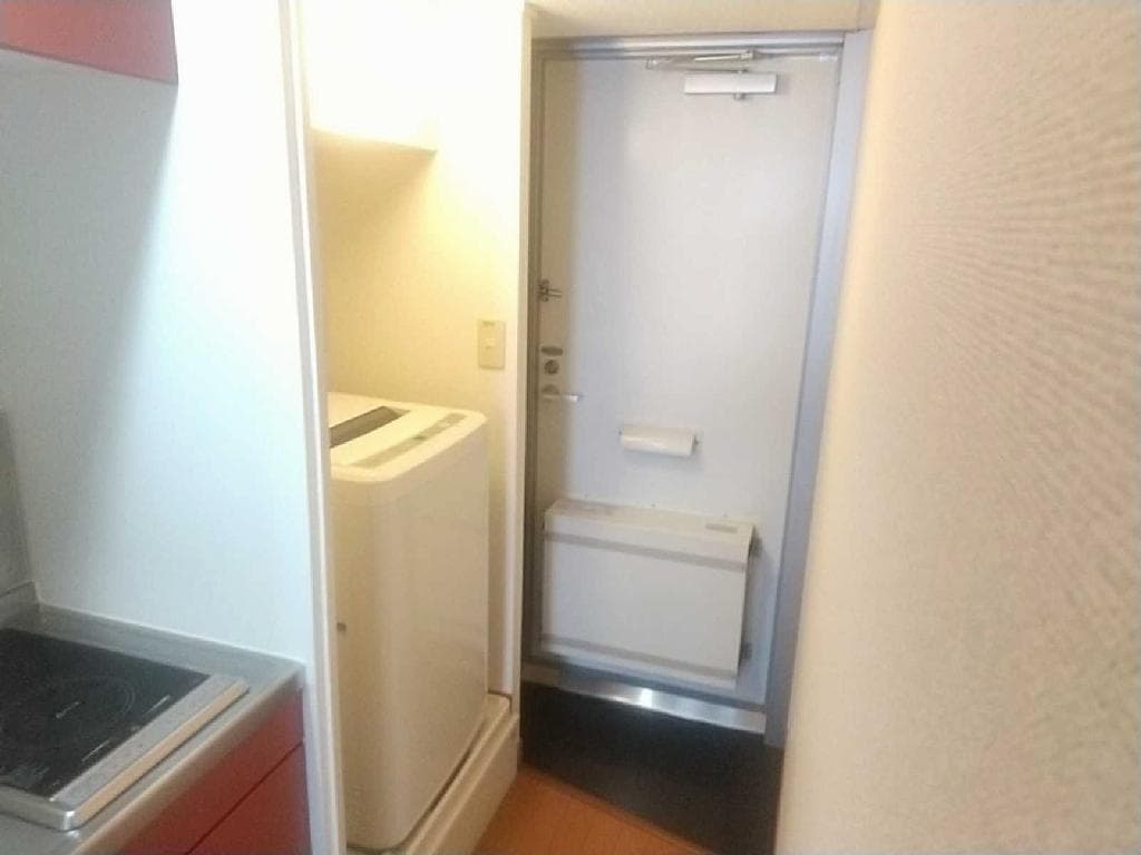Room image 14