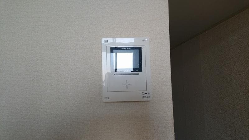 Room image 16