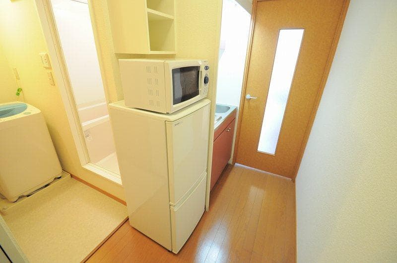 Room image 8
