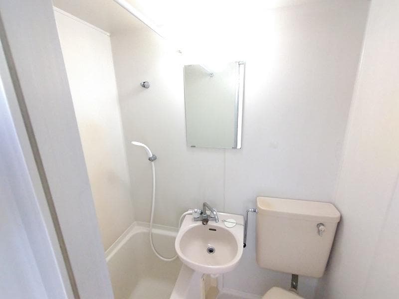 Room image 13
