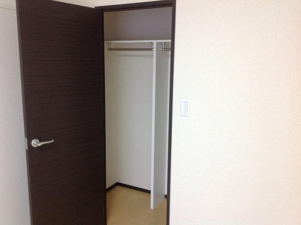 Preview interior of CLEINO MILK