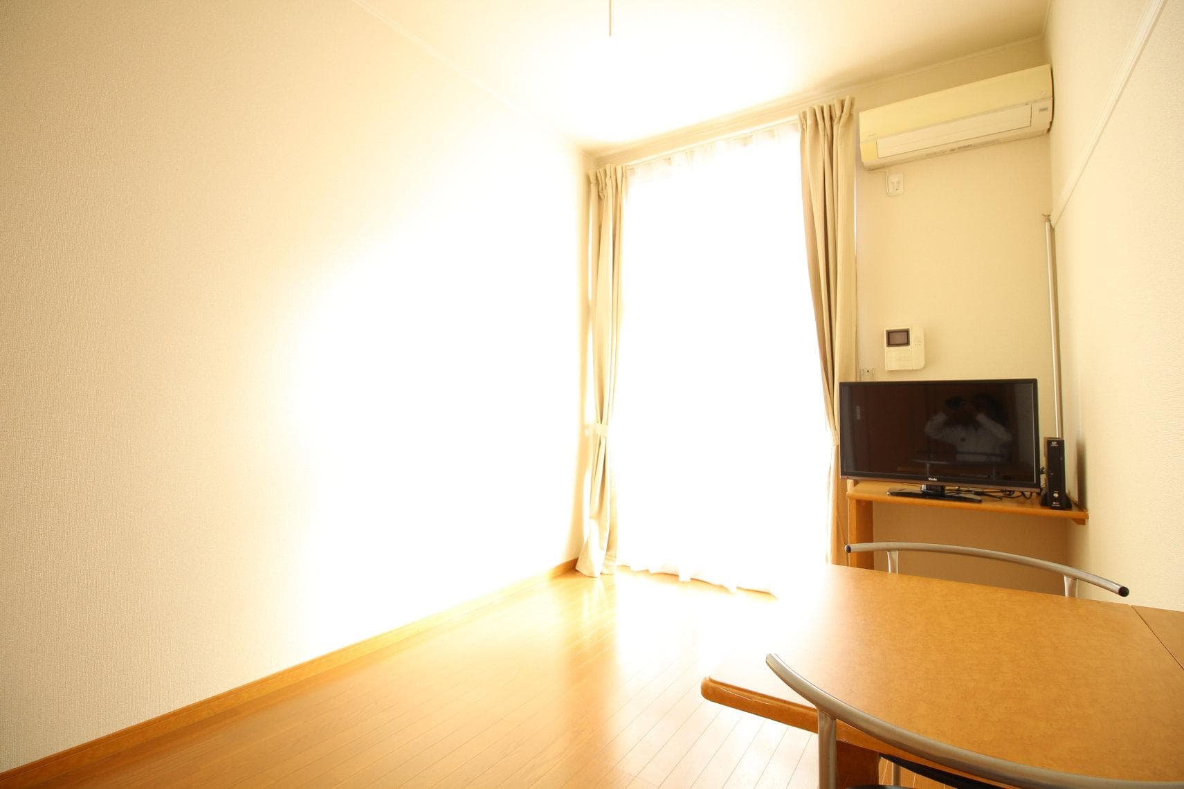 Preview interior of leopalace Uesumiyoshi