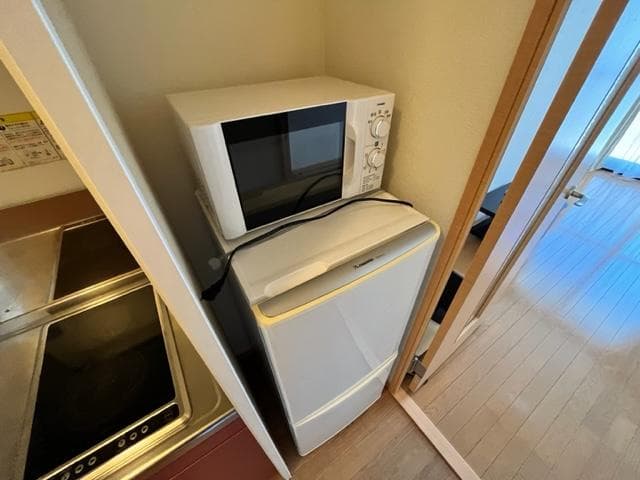 Room image 14