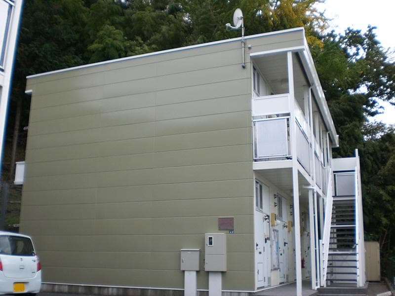 Main exterior of leopalace Yell II