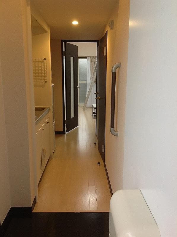 Room image 9