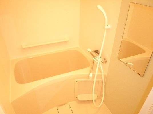 Room image 12