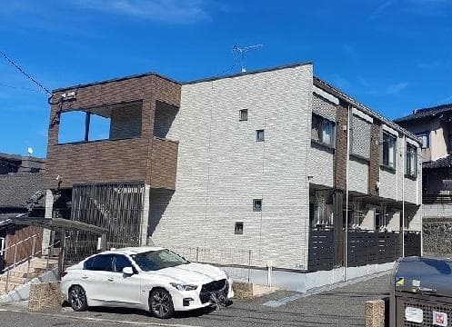 Main exterior of CLEINO Shinsei III