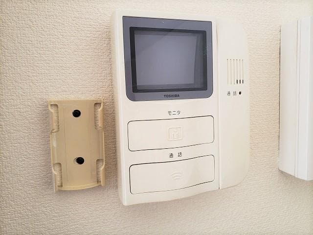 Room image 11