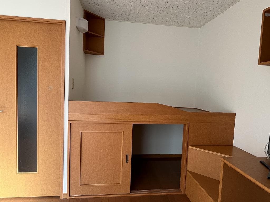 Room image 15