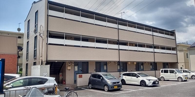 Main exterior of leopalace Sejour II