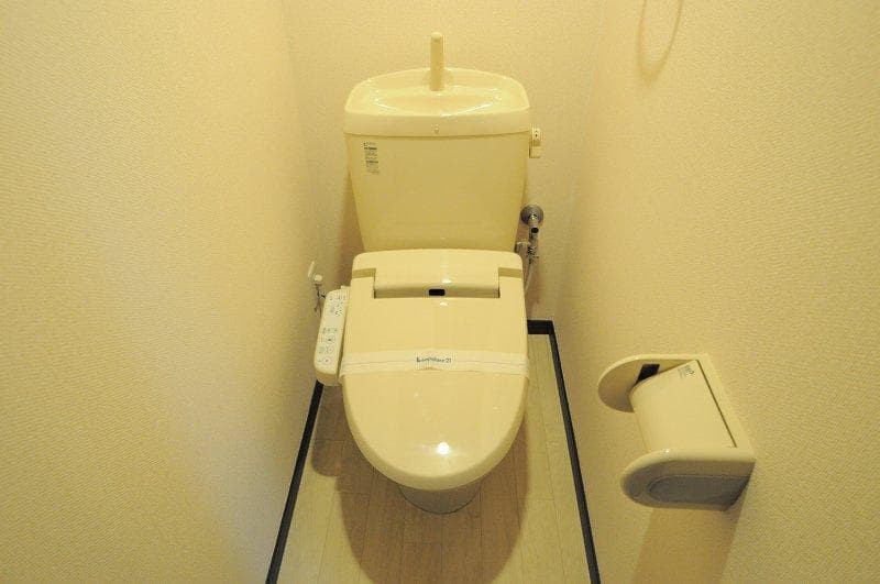 Room image 9