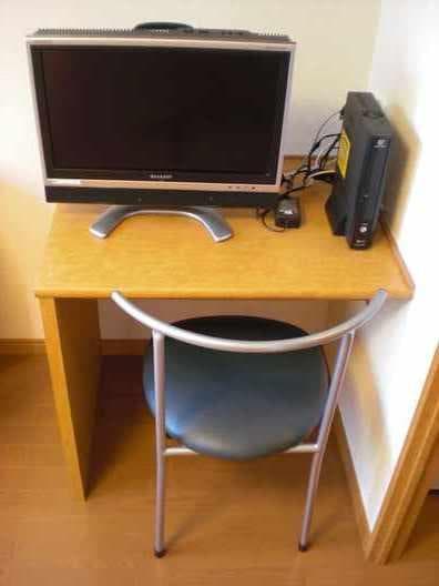 Room image 8