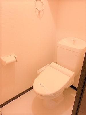 Room image 9