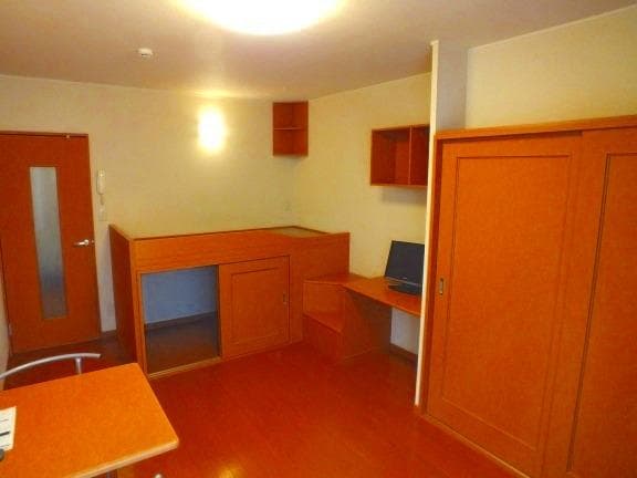 Room image 14