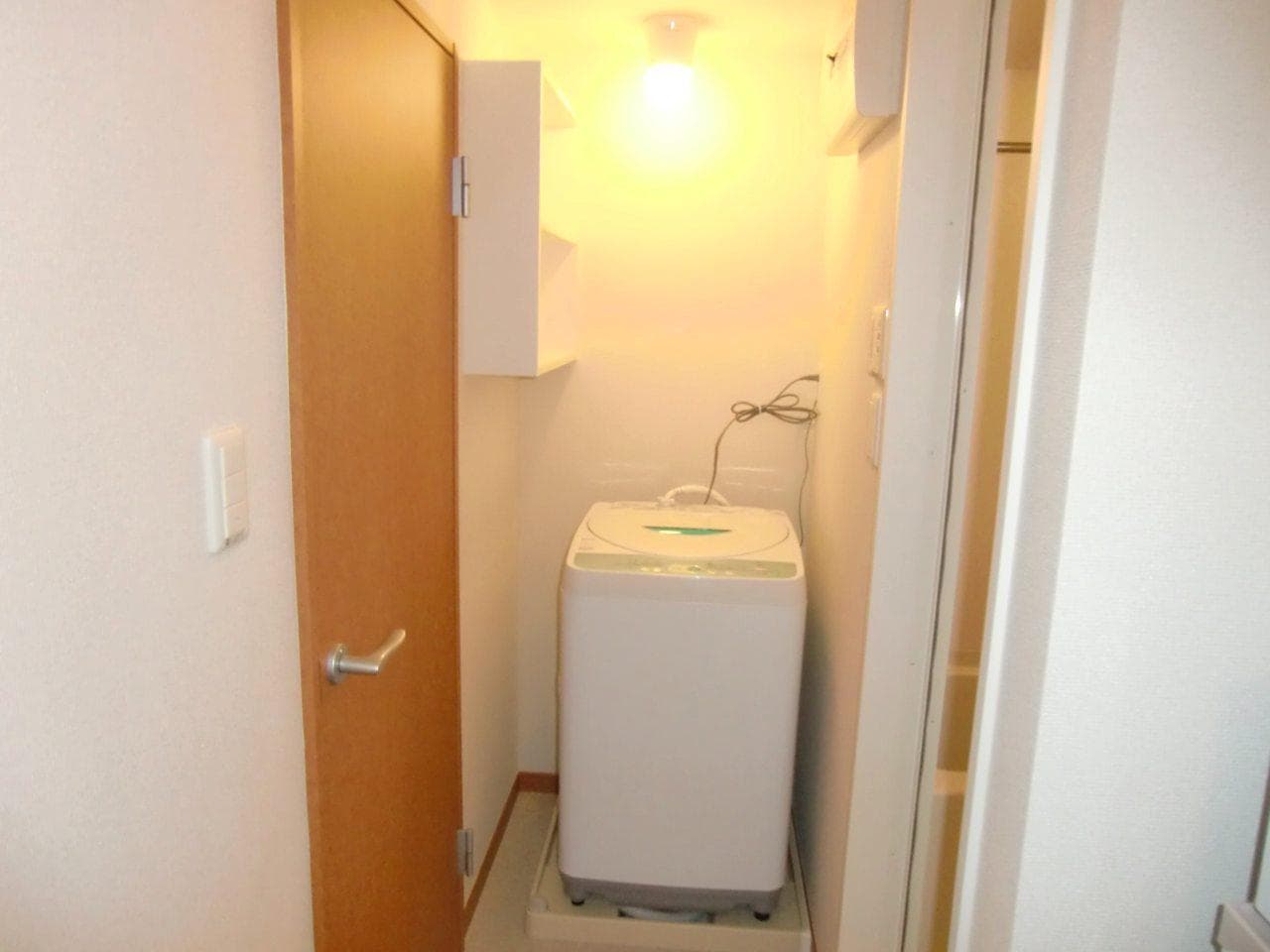 Room image 12