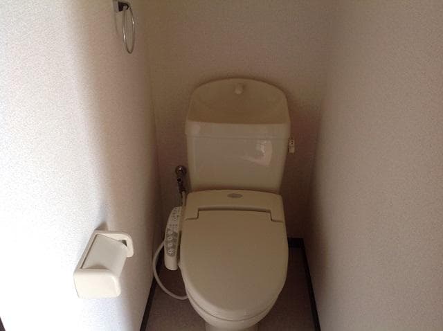 Room image 9