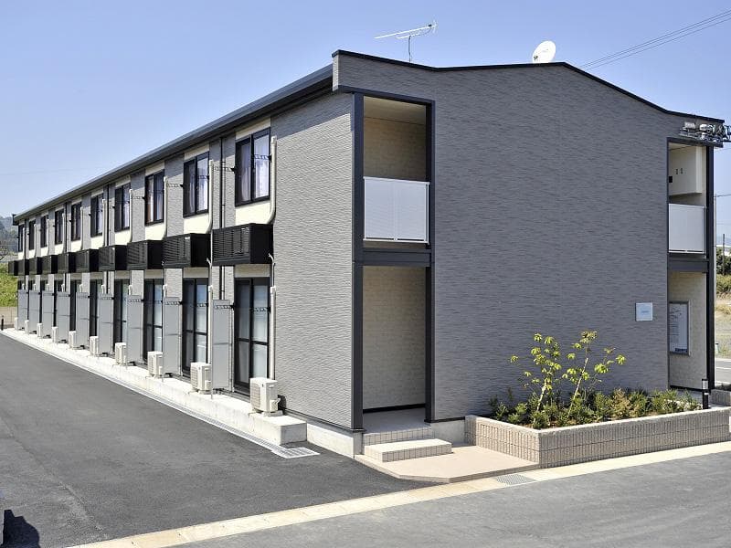 Main exterior of leopalace YUZUNA