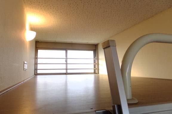 Room image 11